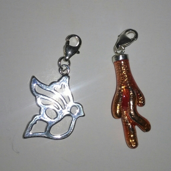 Set of 8 charms - Picture 4 of 5